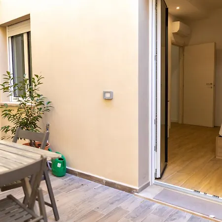 Apartament La Vela Bianca *
